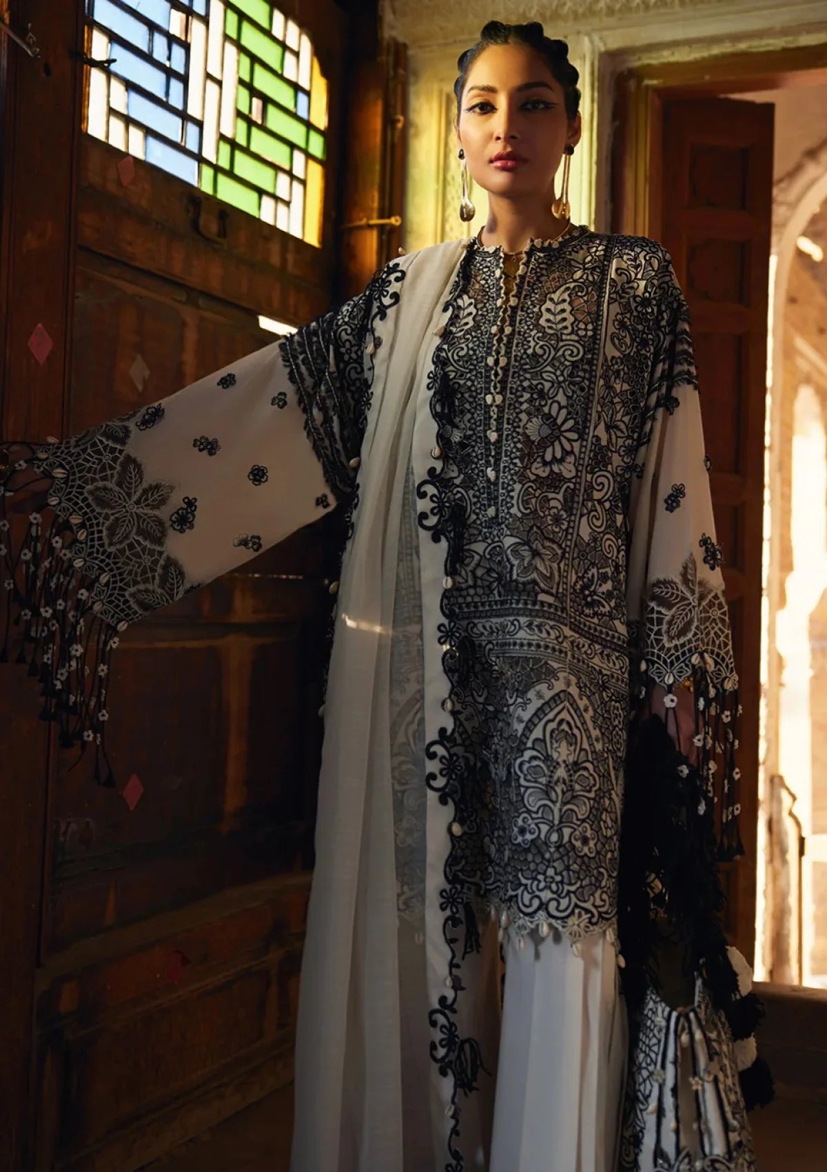 Luxury Lawn Collection - Heavy Embroidery Suit with Stripe Net Dupatta