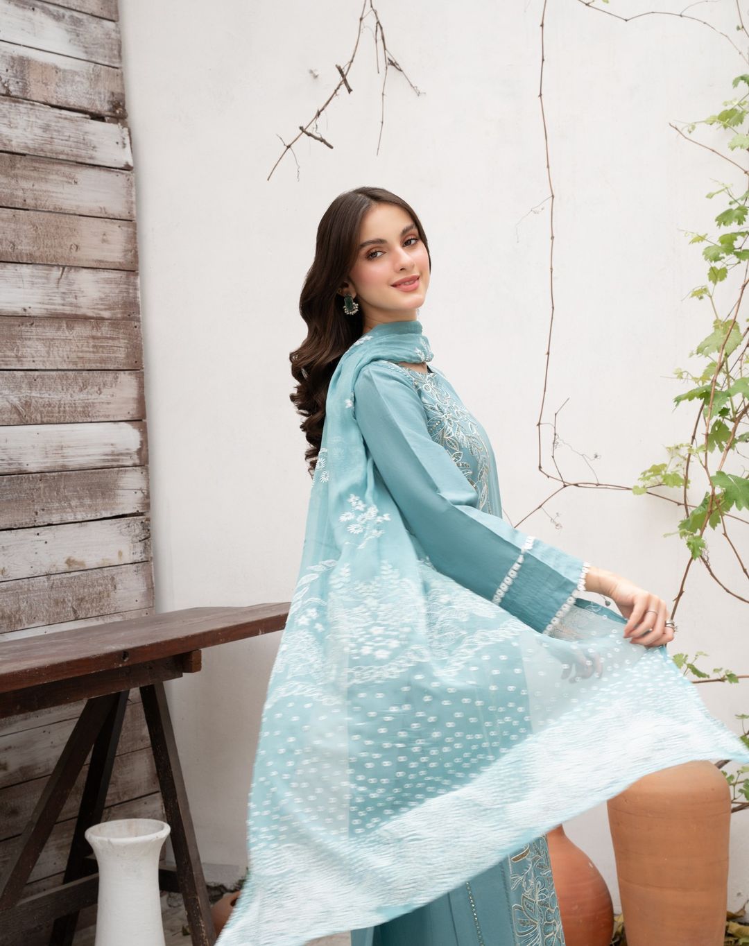 3PC Cotton Stitched Suit With Printed Crinkle Chiffon Dupatta
