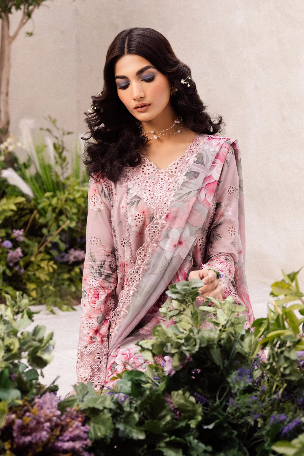 Iznik 3Pc Embroidered Lawn Suit With Digital Printed Chiffon Dupatta