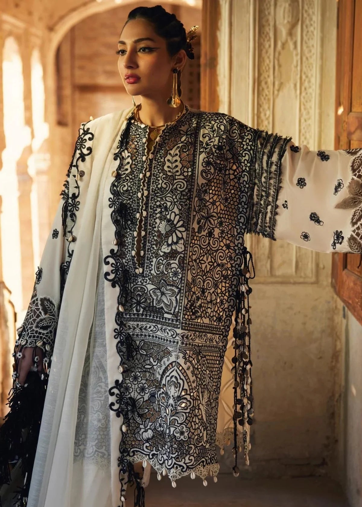 Luxury Lawn Collection - Heavy Embroidery Suit with Stripe Net Dupatta