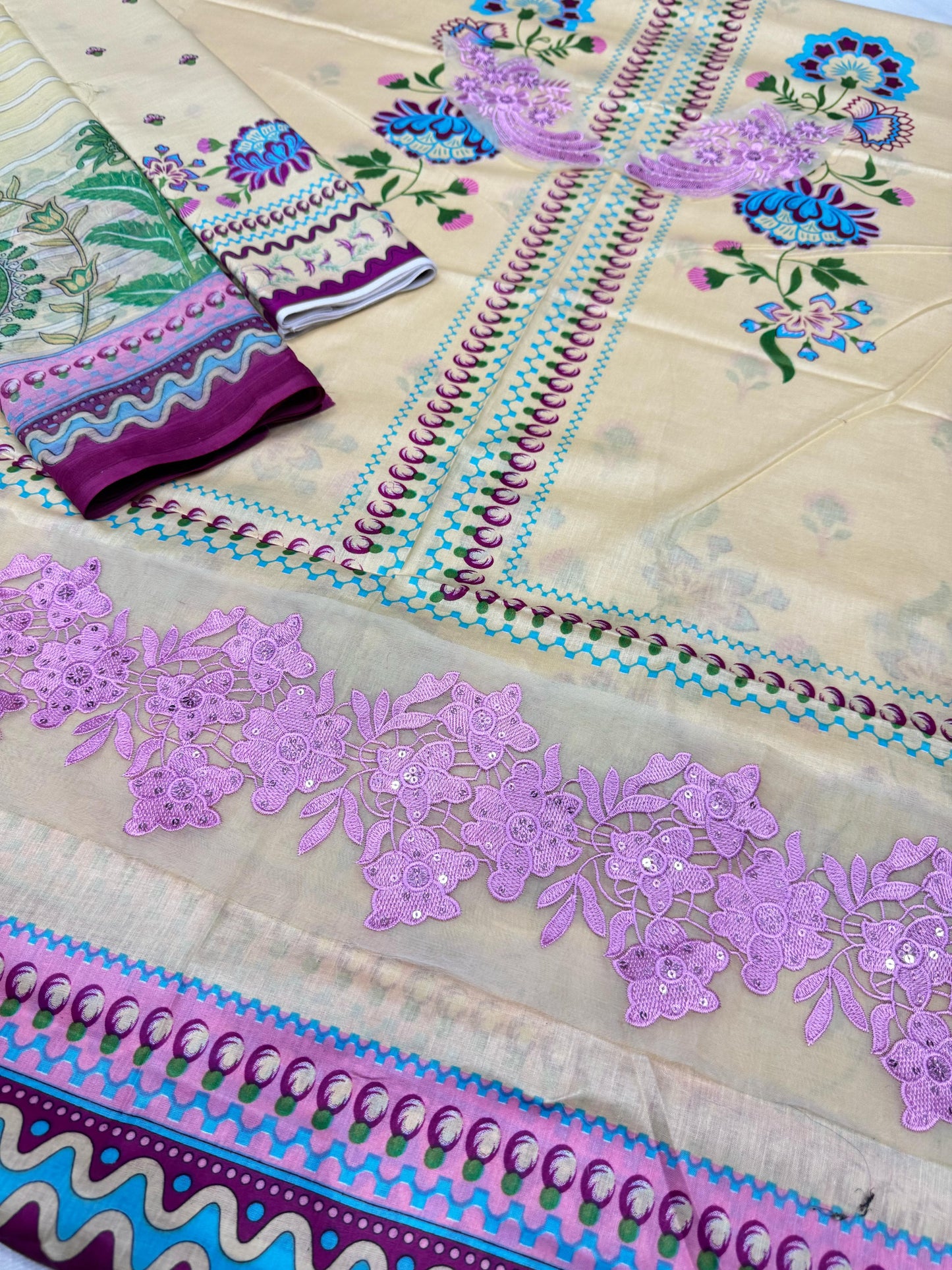 Mushq 3Pc Digital Printed Lawn Suit With Digital Printed Chiffon Dupatta