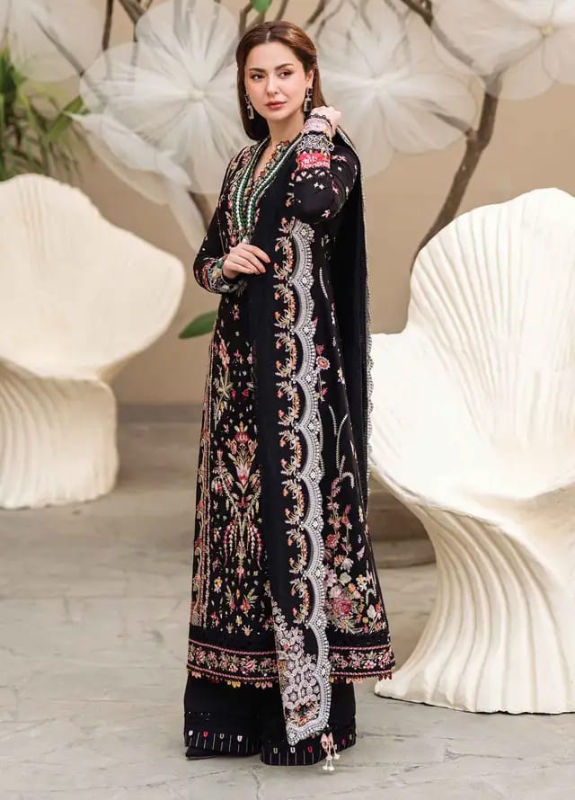 Qalamkar 3Pc Embroidered Lawn Suit With Embroidered Cotton Net Dupatta