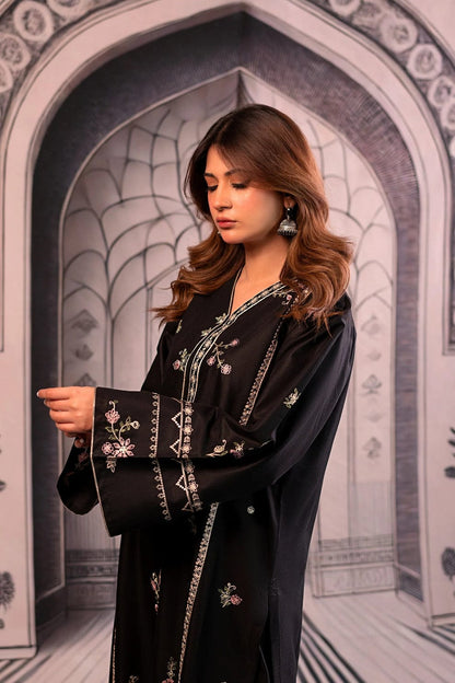 2Pc Urge Lawn Embroidered Suit