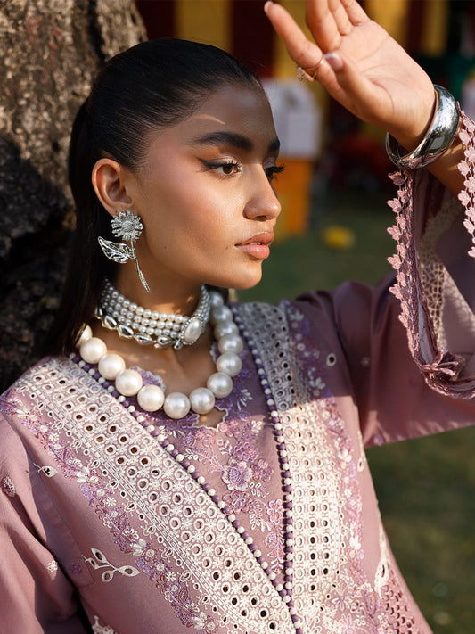 Bin Ilyas 3Pc Embroidered Lawn Suit With Embroidered Karandi Dupatta