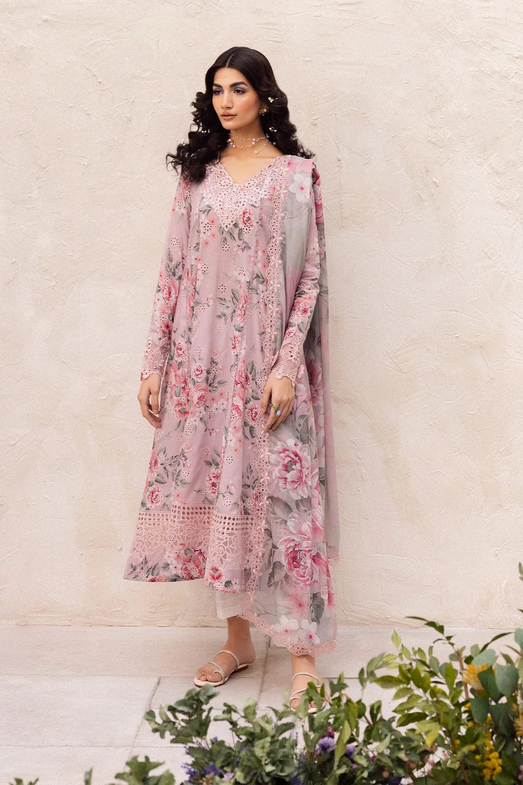 Iznik 3Pc Embroidered Lawn Suit With Digital Printed Chiffon Dupatta